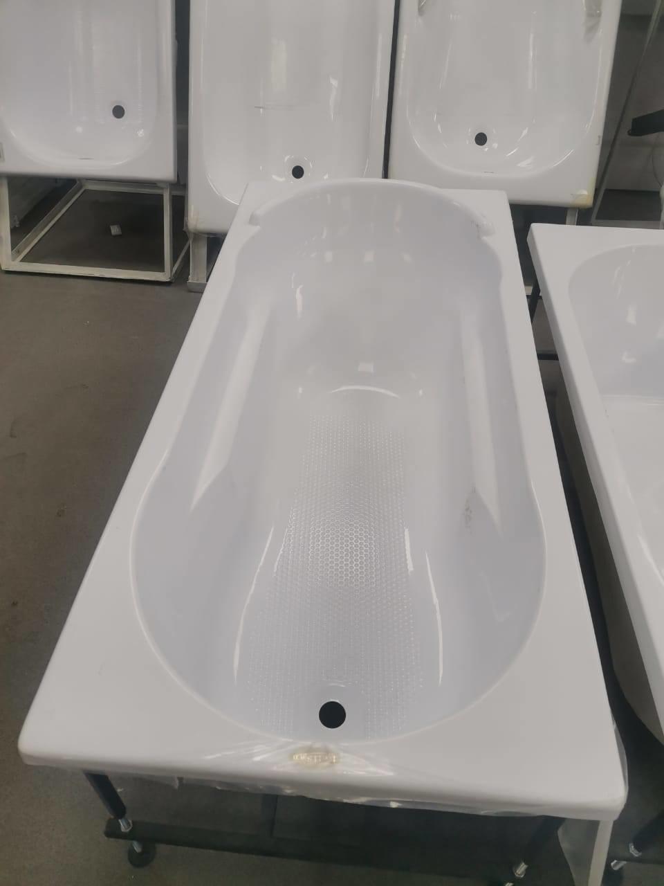 Ванна акрил 1580*740*640  РИАНА 160 